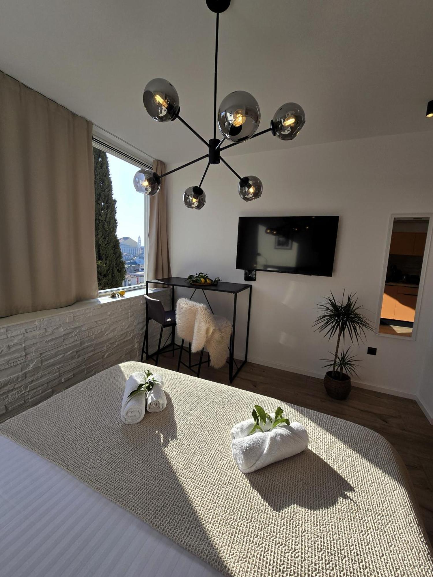 Brnistra Suites Σπλιτ Εξωτερικό φωτογραφία